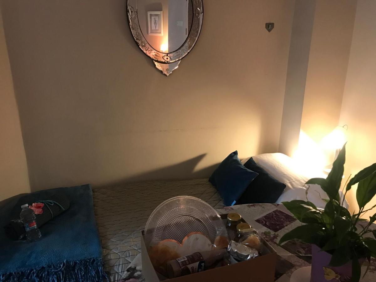 Habitacion Apartamento Suite Papillon Valencia Eksteriør billede